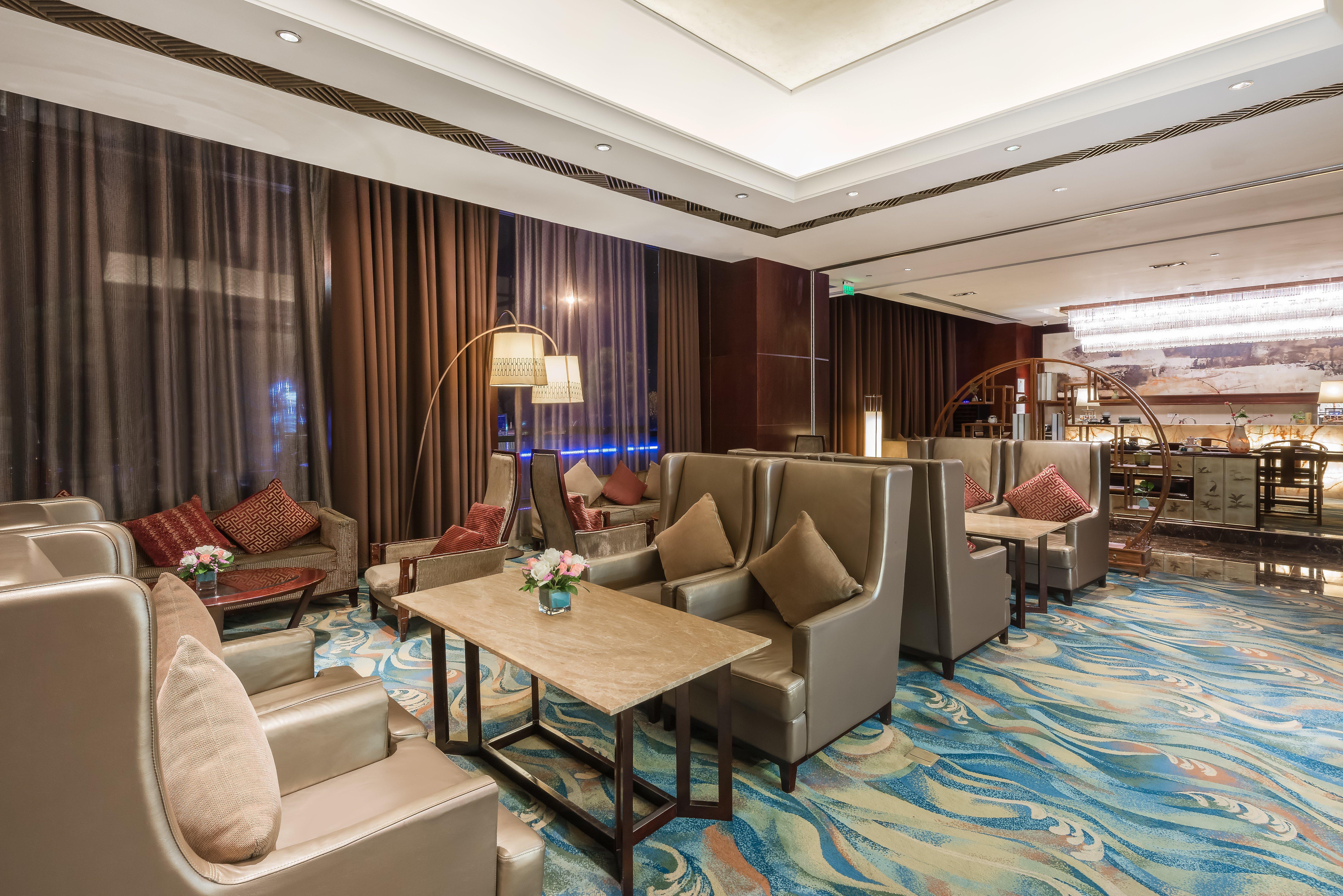 Crowne Plaza Yichang By Ihg Buitenkant foto