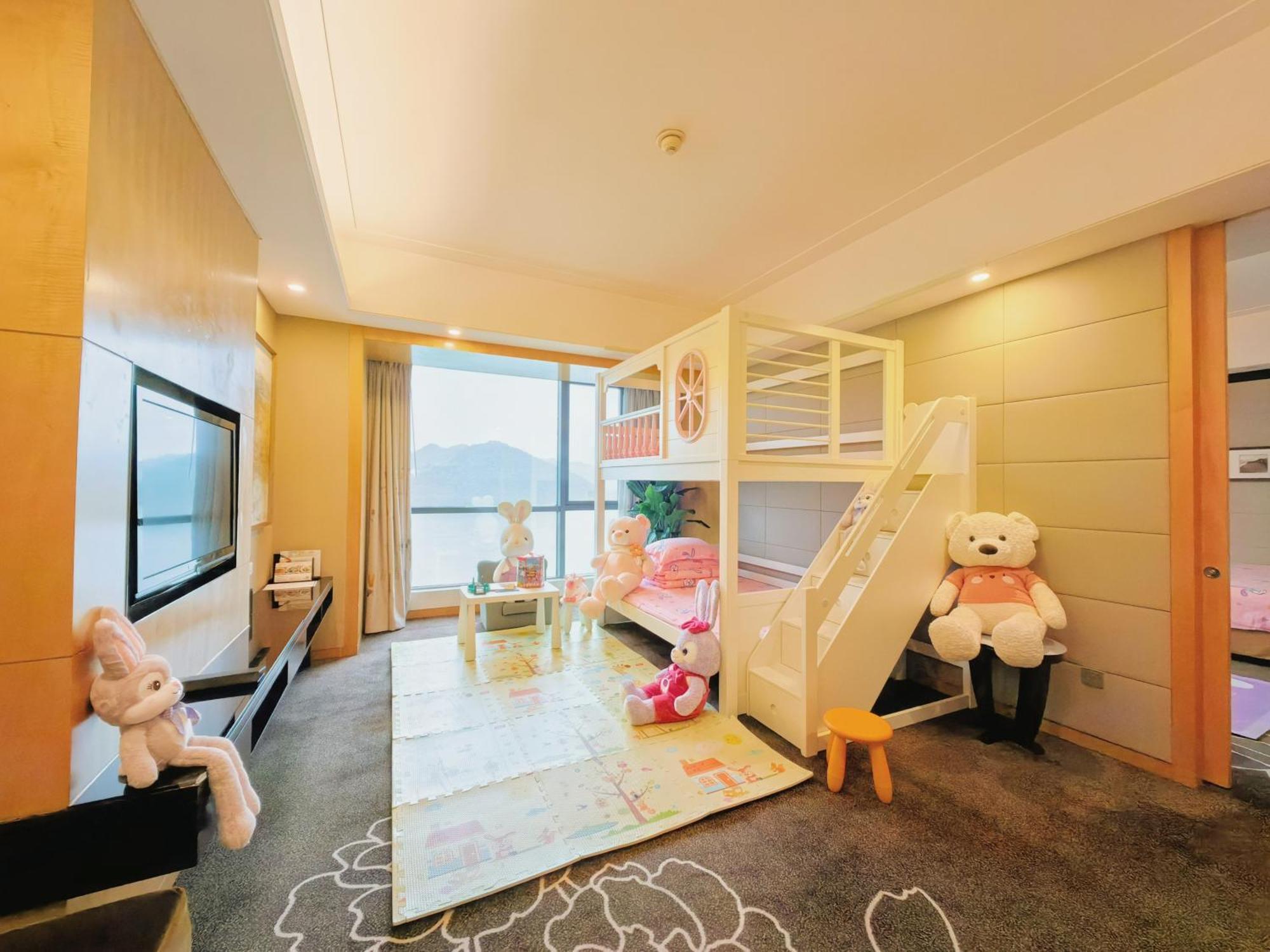 Crowne Plaza Yichang By Ihg Buitenkant foto