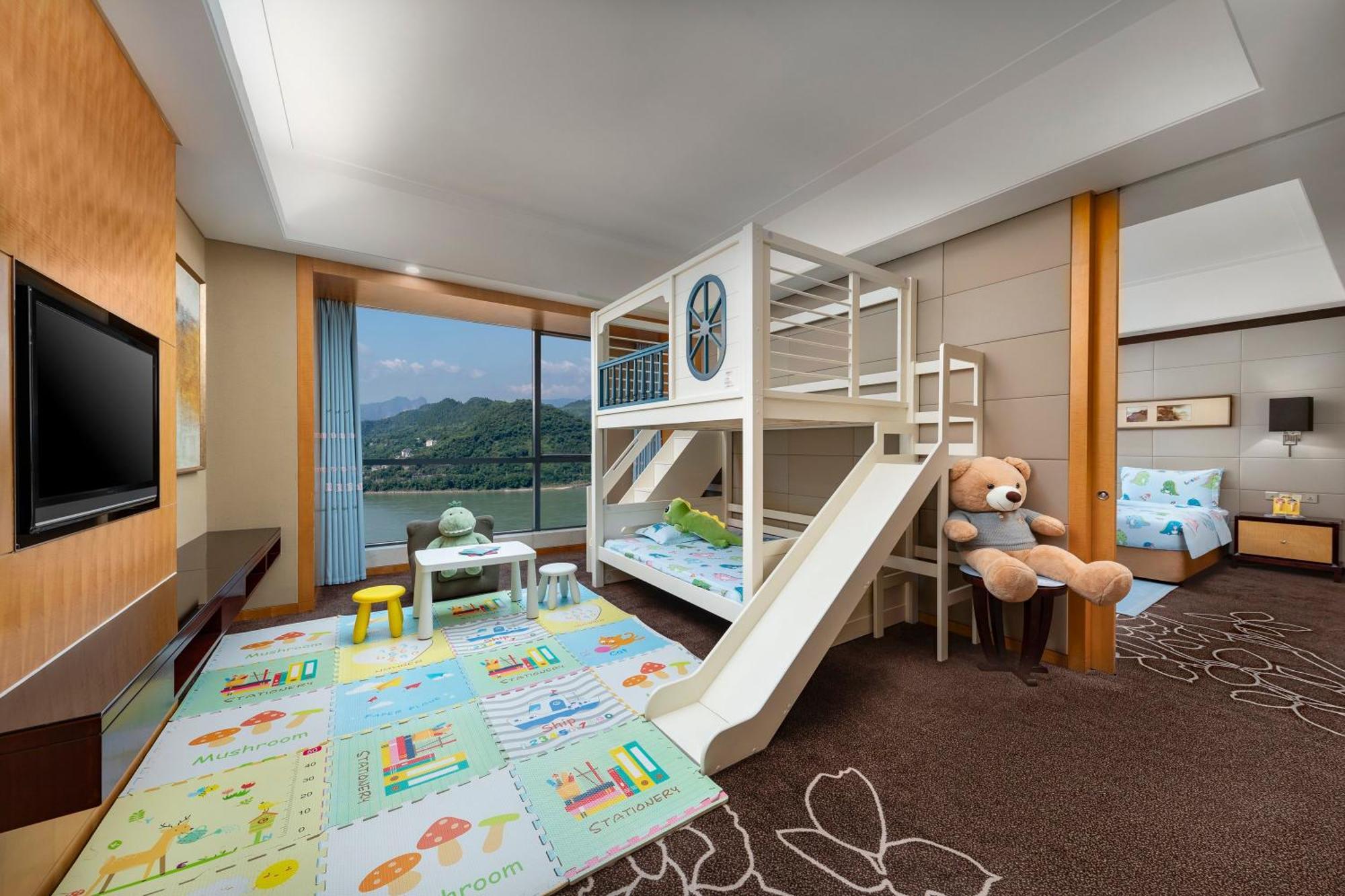 Crowne Plaza Yichang By Ihg Buitenkant foto